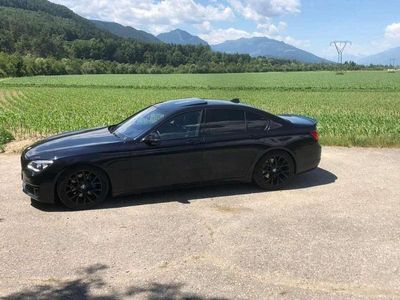 Schwarz Gebraucht 2013 BMW 730L Sport Line Limousine | € 16.500