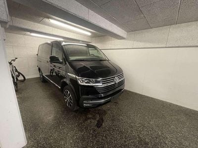 Schwarz Gebraucht 2020 VW Caravelle Van / Kleinbus | € 49.990