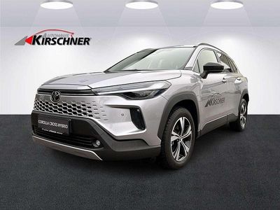 Silber Neu 2025 Toyota Corolla Active Limousine | € 39.990 (Etwas zu teuer)