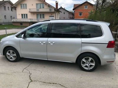 VW Sharan