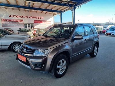 Braun Gebraucht 2013 Suzuki Grand Vitara SUV | € 11.950