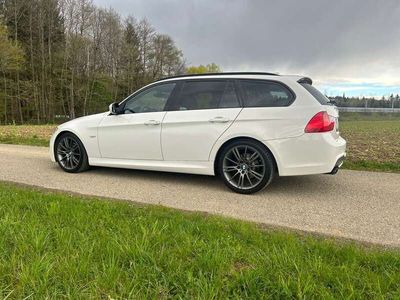 gebraucht BMW 320 320 d Touring Österreich-Paket