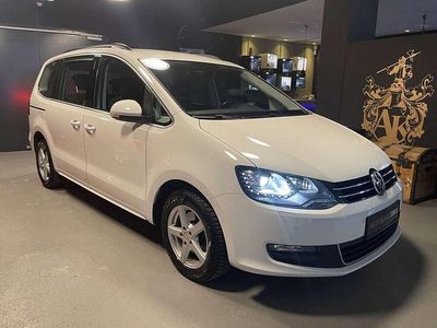 Weiß Gebraucht 2018 VW Sharan Comfortline Van / Kleinbus | € 23.490 (Fairer Preis)