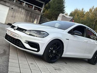 Gebraucht VW Golf VII R 300 PS (220 kW) 2019