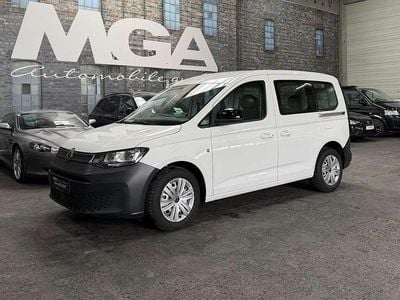 Gebraucht VW Caddy Family 102 PS (75 kW) 2023 Weiß Van / Kleinbus