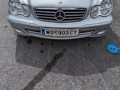 Mercedes C200