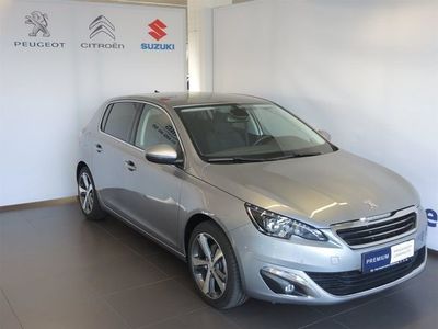 usado Peugeot 308 1,2 PureTech Allure S&S Limousine,