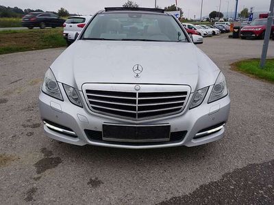 Mercedes E200