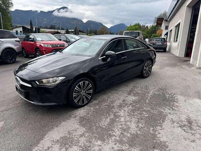 Schwarz Gebraucht 2020 Mercedes CLA250e Limousine | € 30.900
