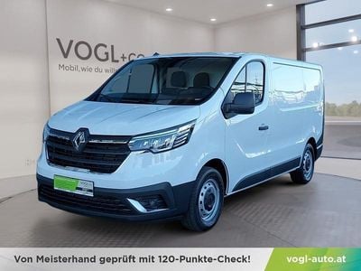Weiß Gebraucht 2024 Renault Trafic Van | € 25.490