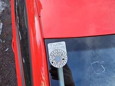 Gebraucht VW Polo Comfortline 90 PS (66 kW) 2013 Rot Limousine