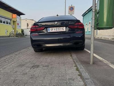 Gebraucht 2018 BMW 750 Limousine | € 44.900 (Fairer Preis)