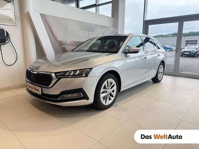 Silber metallic Gebraucht 2024 Skoda Octavia Style Kombi | € 31.977 (Etwas zu teuer)