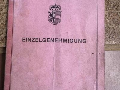 Rot Gebraucht 1984 Jeep CJ SUV | € 7.990