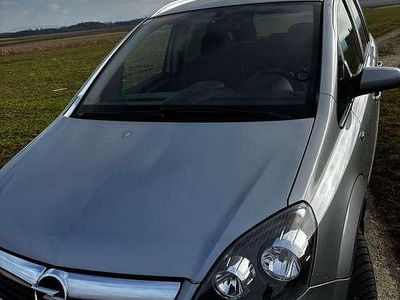 Silber Gebraucht 2007 Opel Zafira Cosmo Van / Kleinbus | € 999