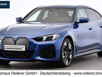 Blau Gebraucht 2024 BMW i4 Luxury Line Limousine | € 63.990 (Teuer)