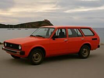 Rot Gebraucht 1976 Toyota Corolla Kombi | € 4.000