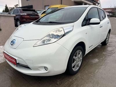 Gebraucht Nissan Leaf Tekna 80 kW (109 PS) 2014 Weiß Kleinwagen