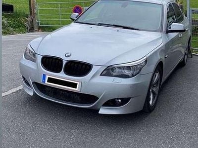 Silber Gebraucht 2009 BMW 530 Limousine | € 15.000 (Teuer)