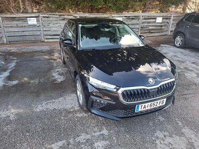 Neu Skoda Scala Selection 115 PS (84 kW) 2026 Schwarz  metallicperleffektno Kleinwagen