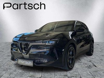 Neu Alfa Romeo GT Junior Veloce 207 kW (282 PS) 2025 Schwarz Limousine