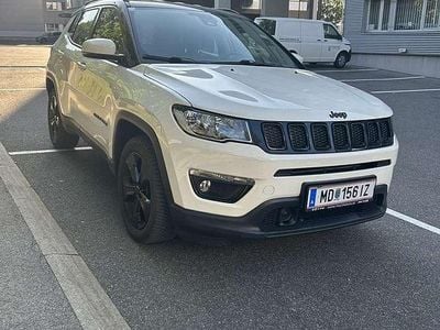 Weiß Gebraucht 2019 Jeep Compass Night Eagle SUV | € 21.500 (Teuer)