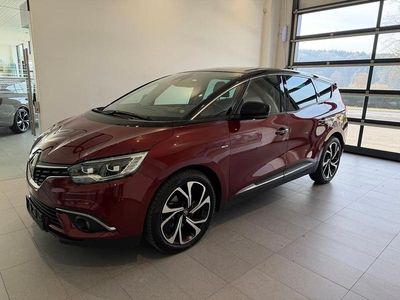 Mittelrot normal Gebraucht 2019 Renault Grand Scénic Bose Edition Van / Kleinbus | € 16.900