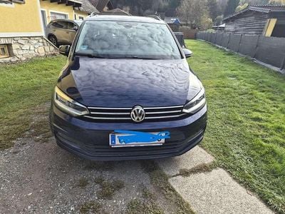 Blau Gebraucht 2017 VW Touran Comfortline Van / Kleinbus | € 12.500 (Superpreis)