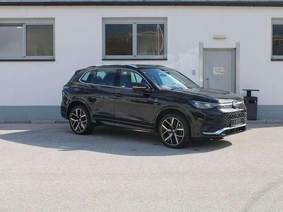 Gebraucht VW Tiguan Sport 193 PS (141 kW) 2025 Schwarz  metallic SUV