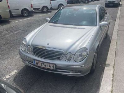 gebraucht Mercedes E220 Avantgarde CDI Aut.