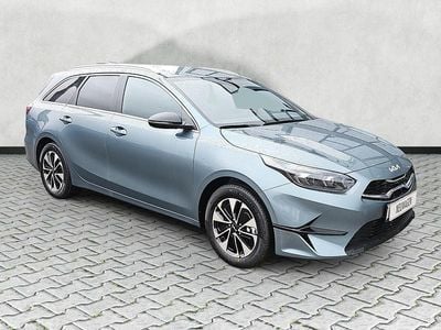 Neu Kia Ceed Sportswagon 101 PS (74 kW) 2025 Grau Kombi