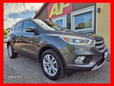 Grau Gebraucht 2017 Ford Kuga Trend SUV | € 13.990 (Fairer Preis)