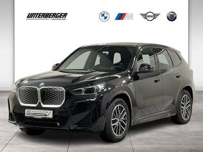 gebraucht BMW iX1 xDrive30 M Sportpaket AHK ACC 360° HUD HK