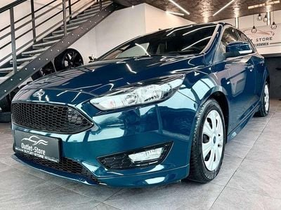 gebraucht Ford Focus ST-Line*1.Besitz*SHZ*Sicht-Paket*NUR 40.000KM*TOP*