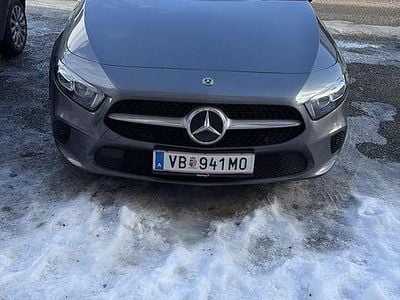 gebraucht Mercedes A180 d Limousine Aut.