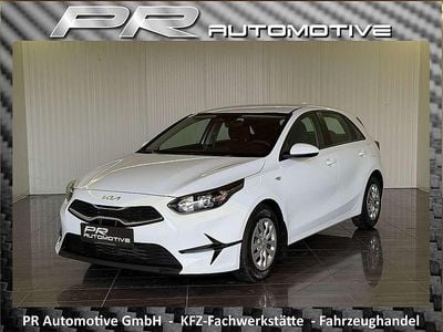 Gebraucht Kia Ceed Play 101 PS (74 kW) 2025 Weiß Kleinwagen