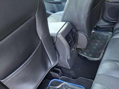 Weiß Gebraucht 2016 Ford Kuga Titanium S SUV | € 12.500 (Fairer Preis)