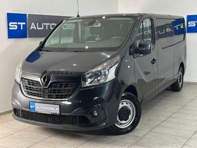 Grau Gebraucht 2021 Renault Trafic Van / Kleinbus | € 21.990 (Guter Preis)