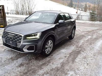 Gebraucht Audi Q2 Sport 116 PS (85 kW) 2018 Grau SUV