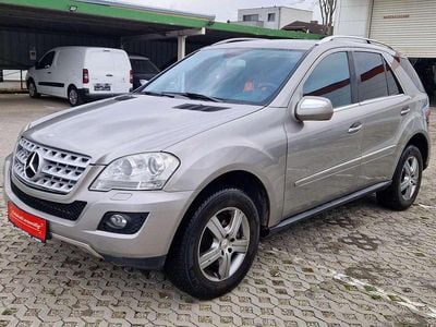 Grau Gebraucht 2009 Mercedes ML280 SUV | € 6.991 (Guter Preis)