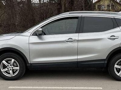 Gebraucht Nissan Qashqai Acenta 131 PS (96 kW) 2018 Grau SUV