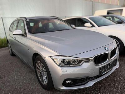 Silber Gebraucht 2018 BMW 318 Kombi | € 7.599 (Superpreis)