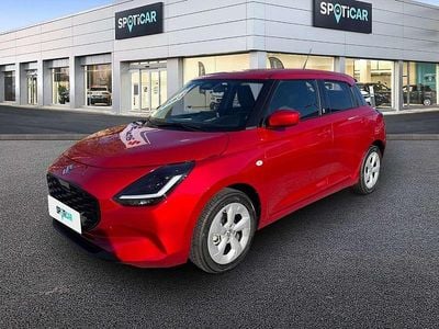 Neu Suzuki Swift 83 PS (61 kW) 2025 Rot Limousine