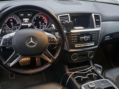 Gebraucht Mercedes ML350 258 PS (189 kW) 2014 SUV