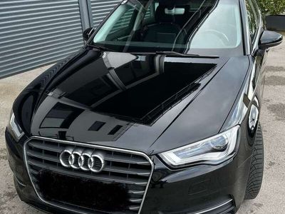 gebraucht Audi A3 Sportback A3 1,2 TFSI Intense Intense