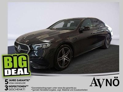 Grau Gebraucht 2024 Mercedes E220 AMG line Limousine | € 55.550 (Superpreis)