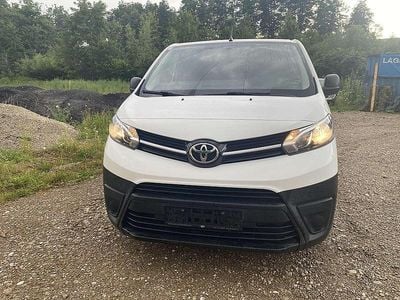 Weiß Gebraucht 2018 Toyota Proace Van / Kleinbus | € 14.990 (Fairer Preis)