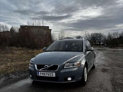 Gebraucht 2011 Volvo V50 Momentum Kombi | € 4.200
