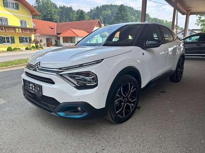Weiß Gebraucht 2022 Citroën e-C4 Feel Kleinwagen | € 18.990 (Fairer Preis)