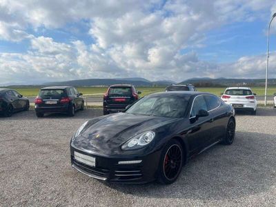 Porsche Panamera 4S